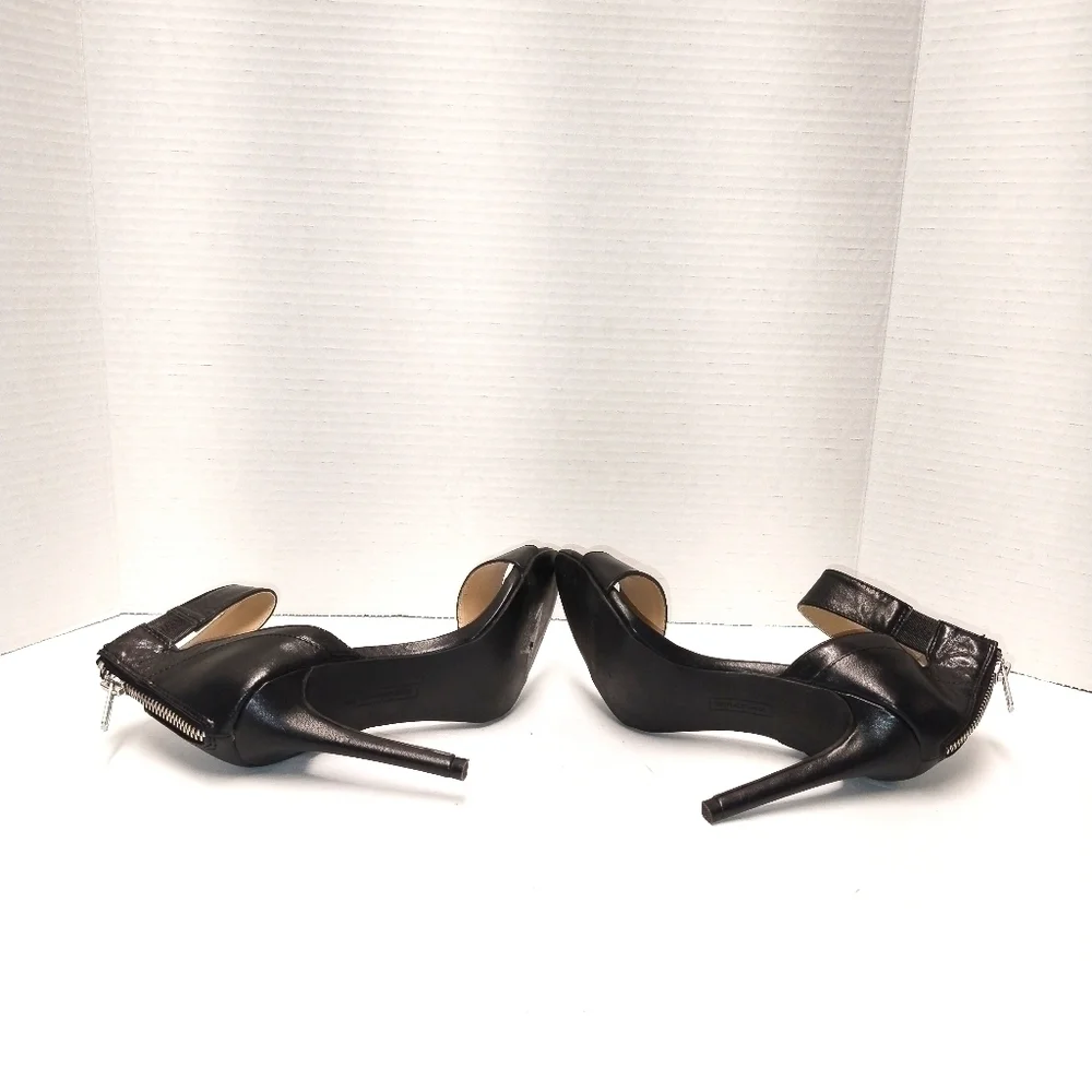 Stevens Madden ankle straps stiletto black sandals Size: 6